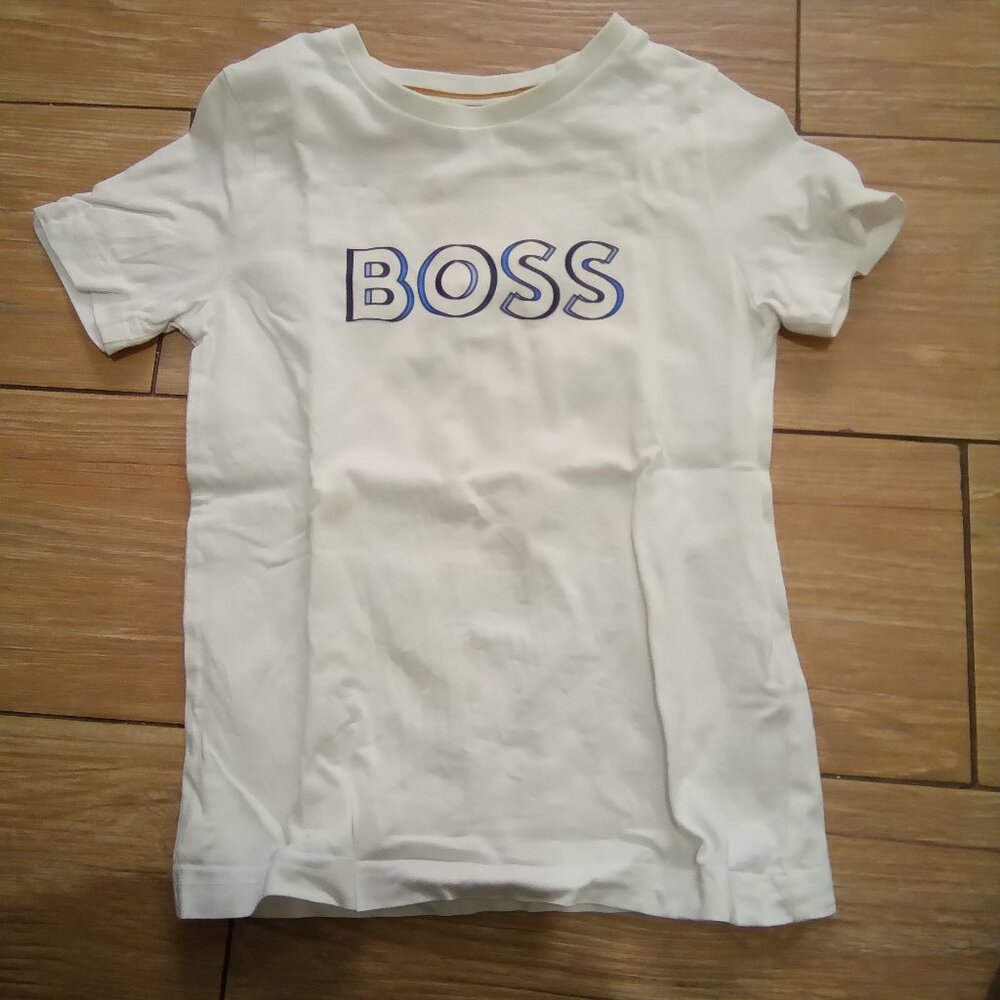 Boss boys tshirt white with blue logo size 4